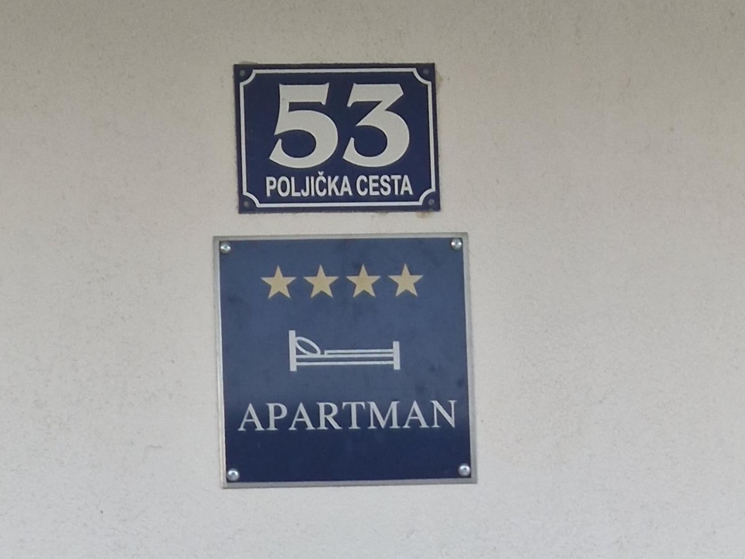 Village Holiday Apartman With Heated Pool Maslina Kostanje Eksteriør bilde
